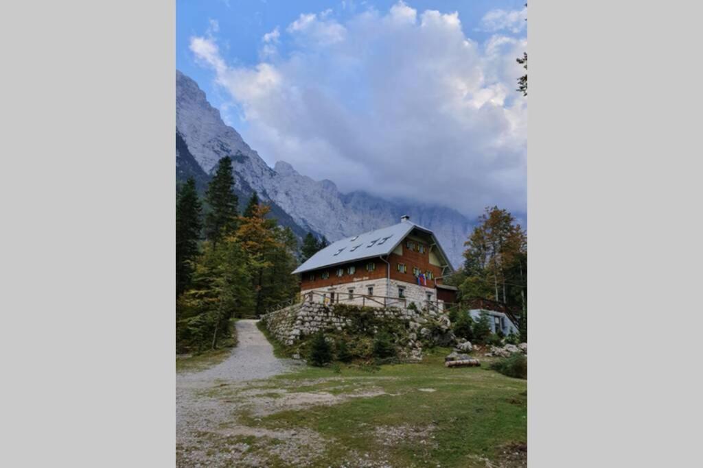 Apartma Kreda Apartment Mojstrana